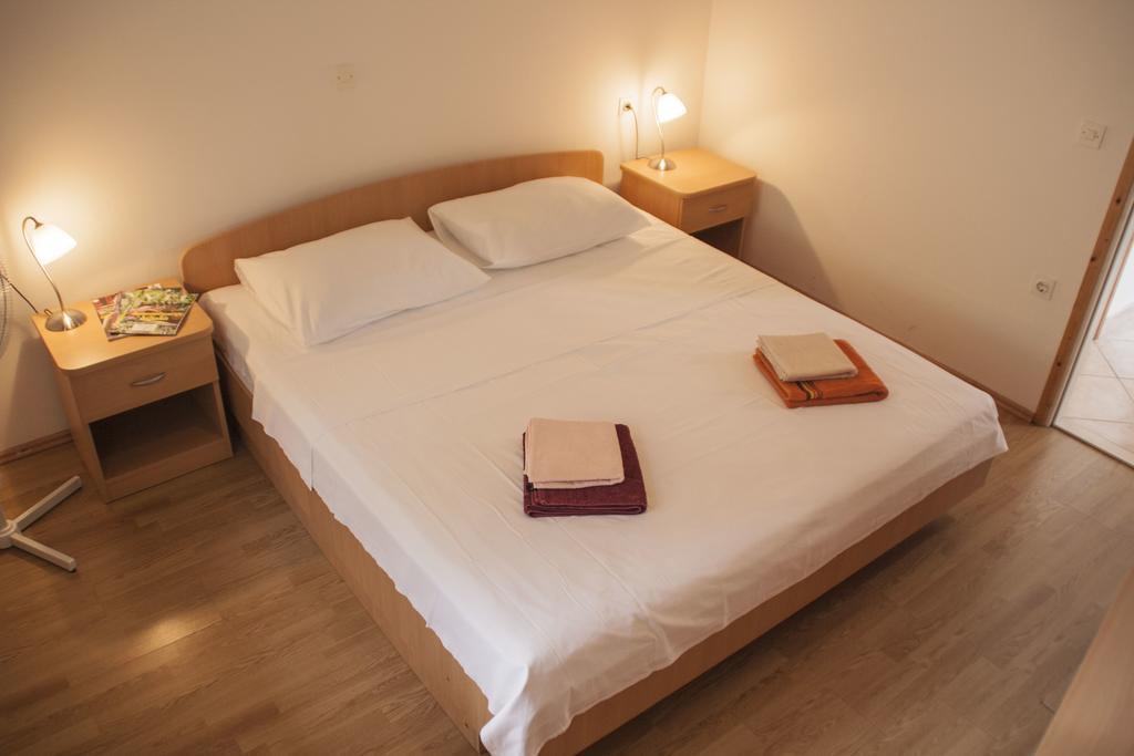 House Baglija Appartement Lumbarda Kamer foto