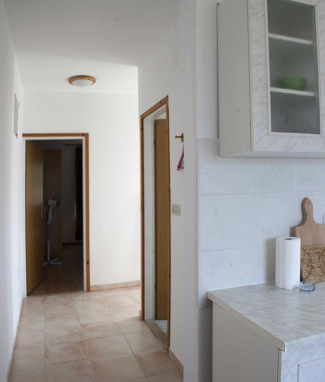 House Baglija Appartement Lumbarda Kamer foto